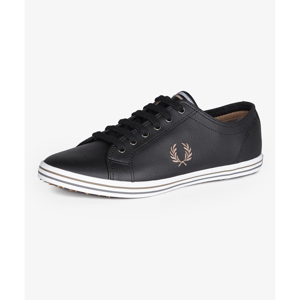 fred perry kingston leather plimsolls in white