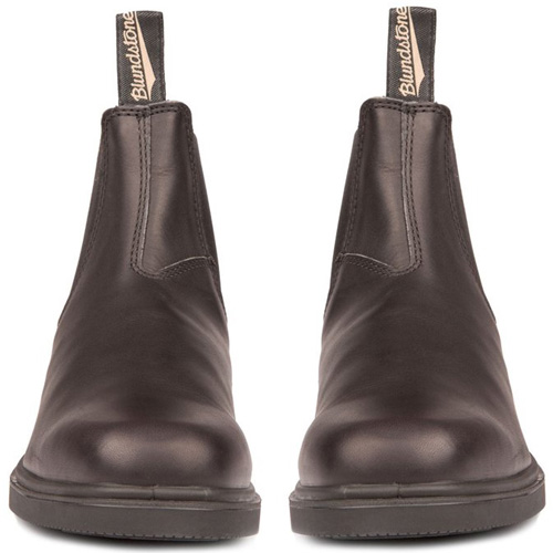 rustic black blundstone chisel toe