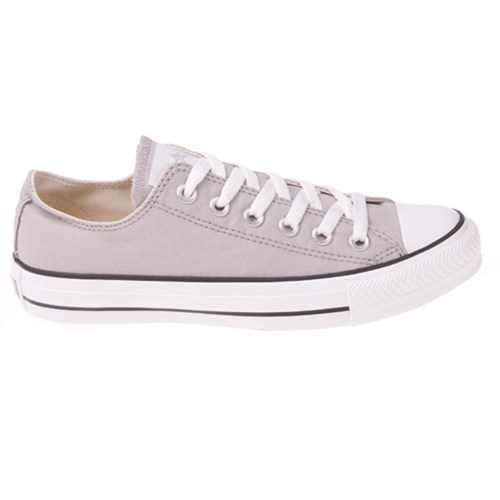chuck taylor shoes low cut